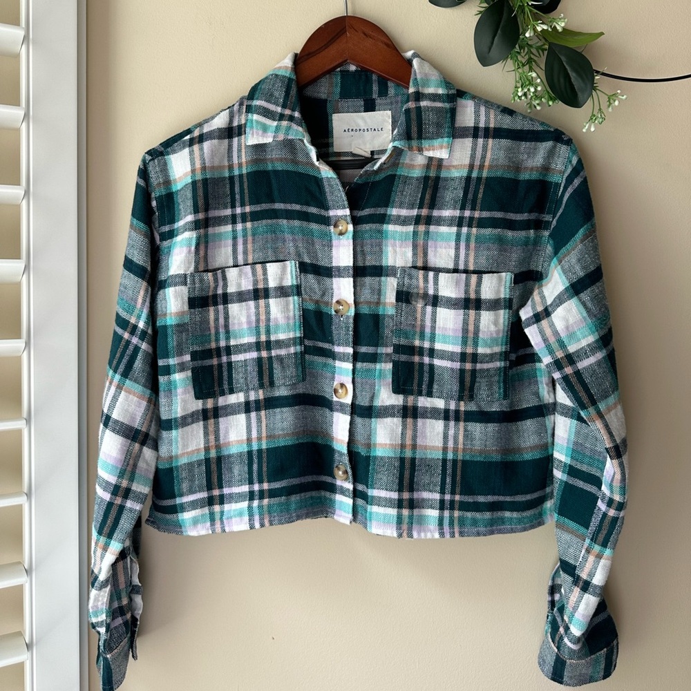 Aeropostale Cropped Lightweight Flannel Shirt